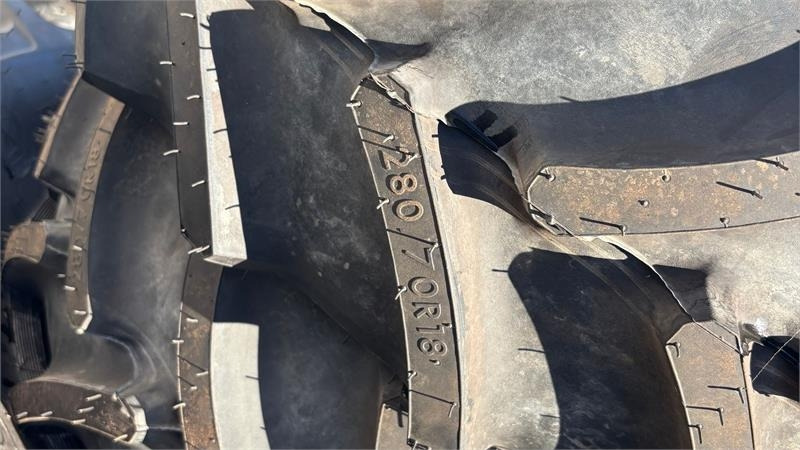 Mitas 420/70-24 - Pneu para Veículo municipal/ Especial: foto 1 Mitas 420/70-24 - Pneu para Veículo municipal/ Especial: foto 1