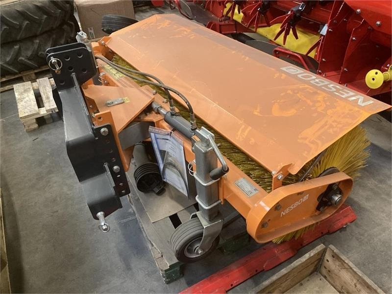 Nesbo FM 1500 P 1000H PTO - 3 pkt. 1 - Vassoura: foto 3 Nesbo FM 1500 P 1000H PTO - 3 pkt. 1 - Vassoura: foto 3