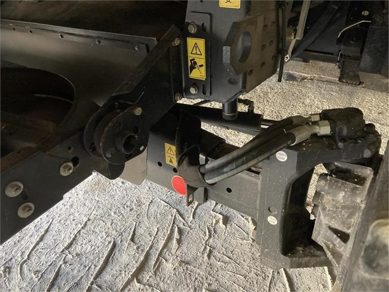 New Holland CR9090 35 fod VF bord og 4wd mm. - Ceifeira debulhadora: foto 5 New Holland CR9090 35 fod VF bord og 4wd mm. - Ceifeira debulhadora: foto 5