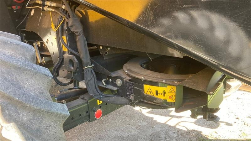 New Holland CX 8.70 SLH - Ceifeira debulhadora: foto 4 New Holland CX 8.70 SLH - Ceifeira debulhadora: foto 4