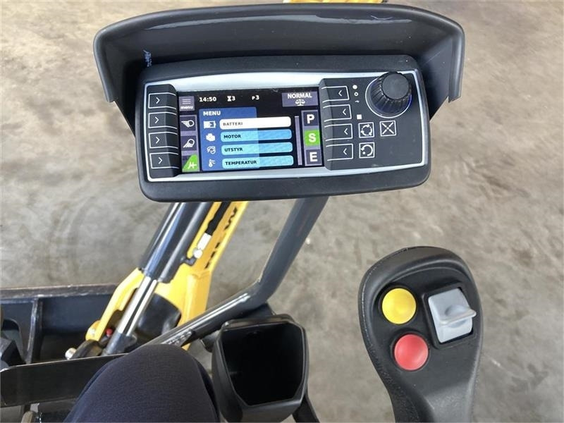 New Holland E15x Elektrisk - Mini escavadeira: foto 5 New Holland E15x Elektrisk - Mini escavadeira: foto 5