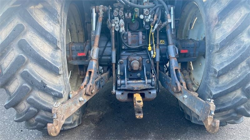 New Holland TS115  - Trator: foto 4 New Holland TS115  - Trator: foto 4