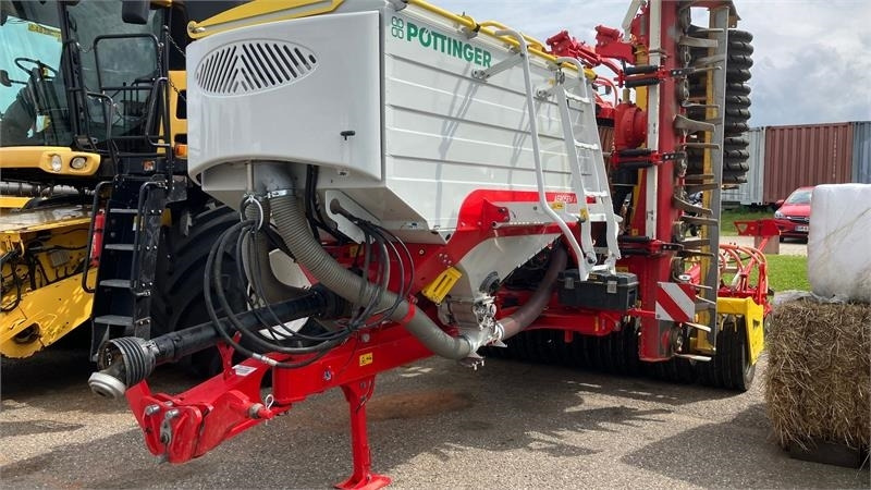 Pöttinger AEROSEM VT 6000 - Semeadora combinada: foto 1 Pöttinger AEROSEM VT 6000 - Semeadora combinada: foto 1