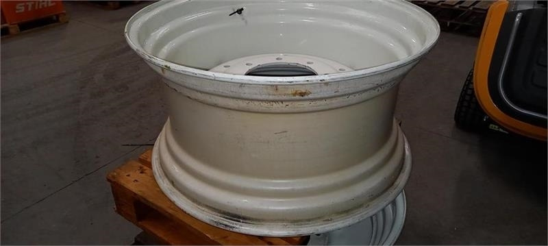 Titan Svejste fælge............ 15x30 - Pneu para Máquina agrícola: foto 3 Titan Svejste fælge............ 15x30 - Pneu para Máquina agrícola: foto 3