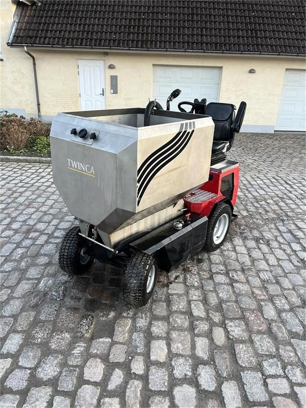 Twinca Fodervogn 4.60 - Equipamento de gado: foto 2 Twinca Fodervogn 4.60 - Equipamento de gado: foto 2