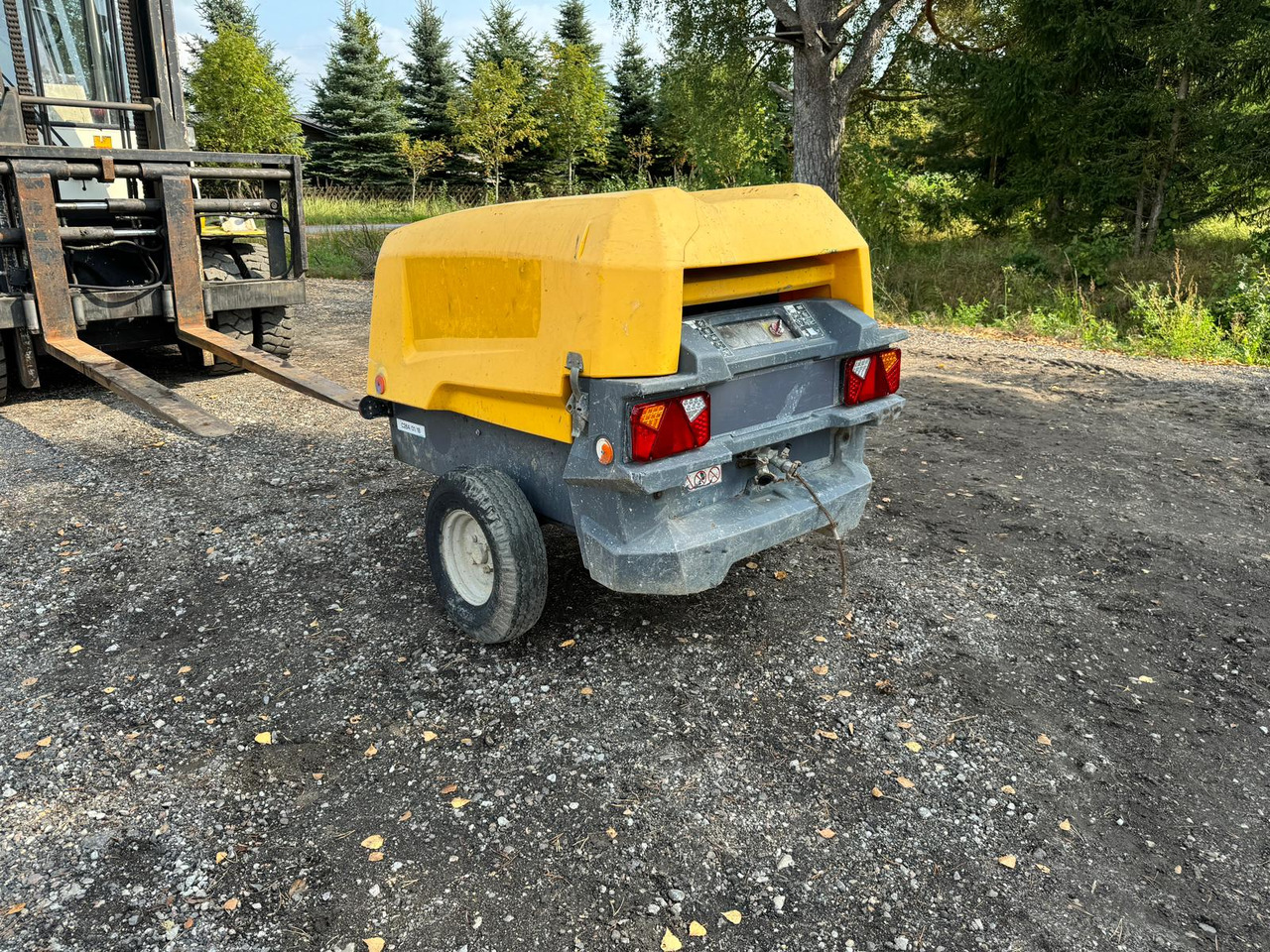 ATLAS COPCO XAS48 - Compressor de ar: foto 3 ATLAS COPCO XAS48 - Compressor de ar: foto 3