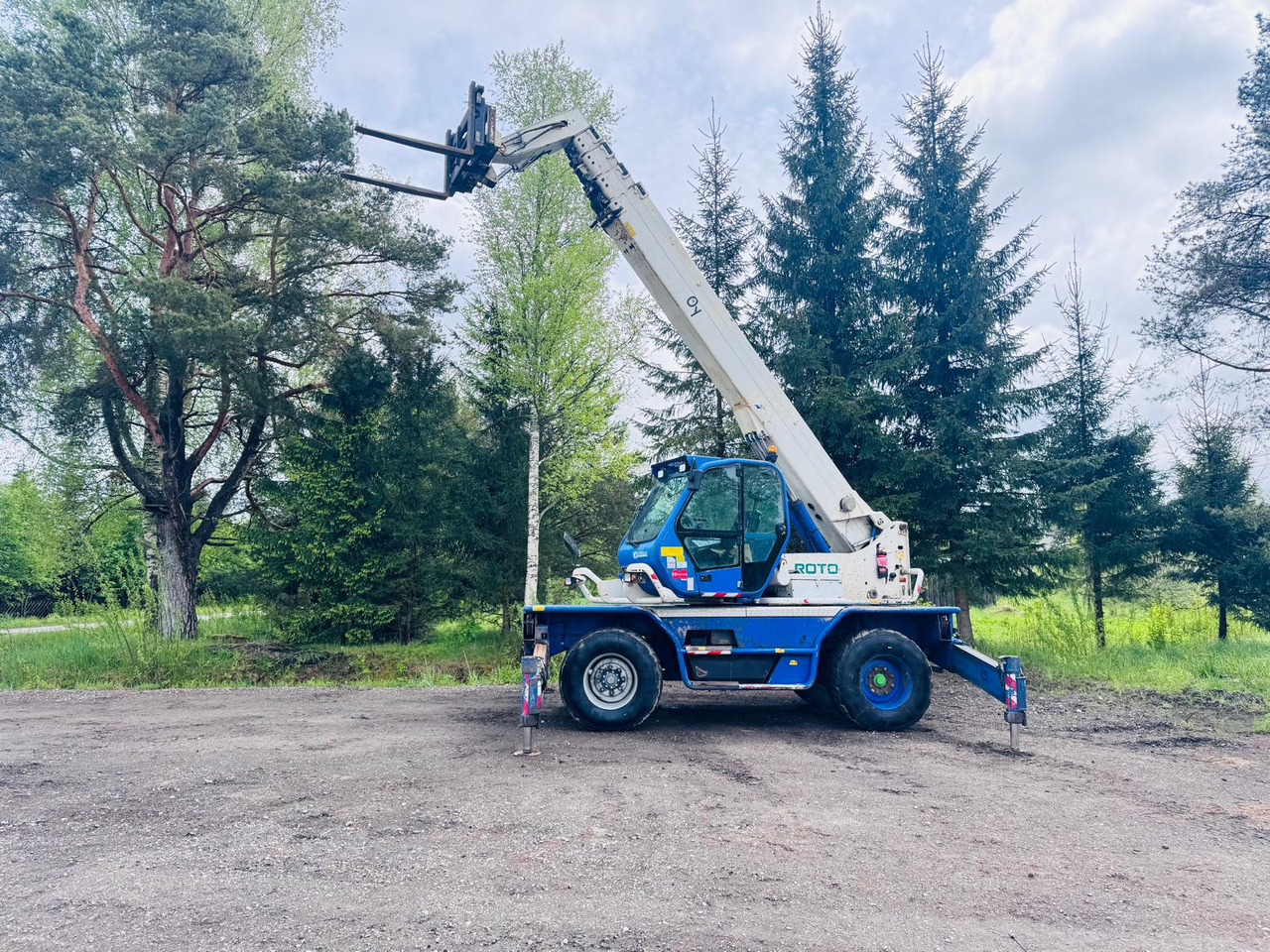 Merlo Roto 40.25 MCSS - Empilhador telescópico: foto 4 Merlo Roto 40.25 MCSS - Empilhador telescópico: foto 4