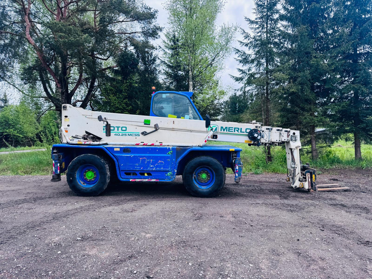 Merlo Roto 40.25 MCSS - Empilhador telescópico: foto 2 Merlo Roto 40.25 MCSS - Empilhador telescópico: foto 2