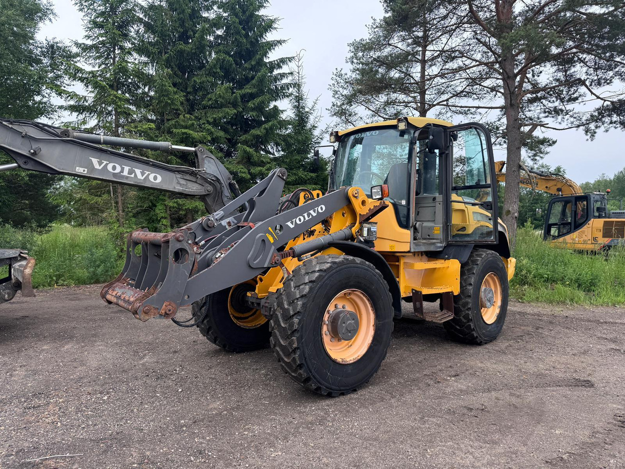 Volvo L45F-TP/S - Pá carregadora de rodas: foto 1 Volvo L45F-TP/S - Pá carregadora de rodas: foto 1