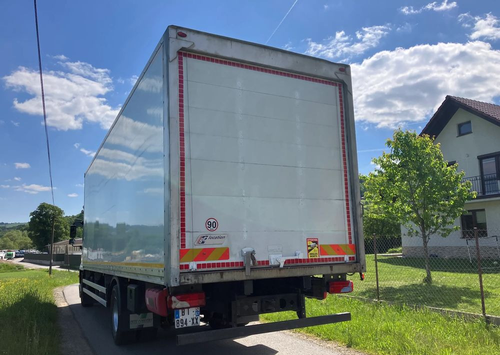 MAN MAN TGM 18.290 KURIERKA KONTENER 20 PALET SYPIALKA - Camião furgão: foto 5 MAN MAN TGM 18.290 KURIERKA KONTENER 20 PALET SYPIALKA - Camião furgão: foto 5