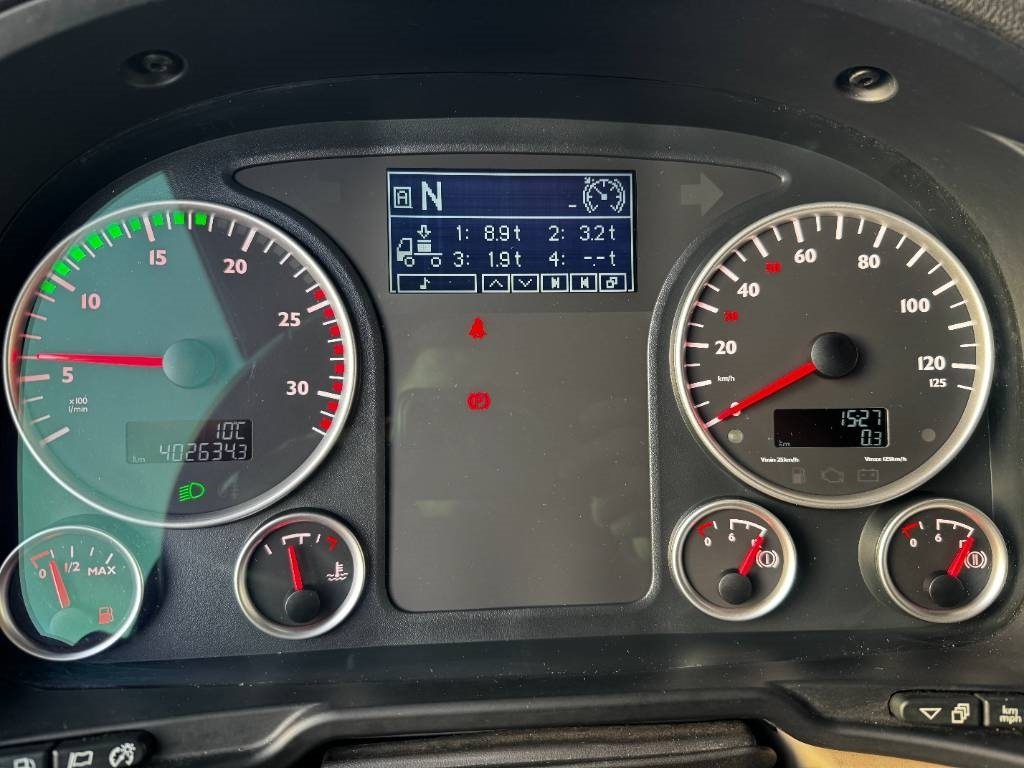 Locação financeira de MAN TGX 26.500 6X2-4LL  MAN TGX 26.500 6X2-4LL: foto 15