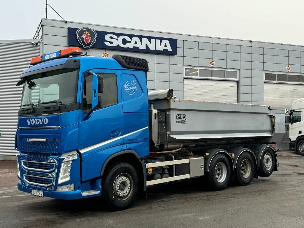Volvo FH 540 8x4 SLP Automatkassett ekipage - Camião basculante: foto 3 Volvo FH 540 8x4 SLP Automatkassett ekipage - Camião basculante: foto 3