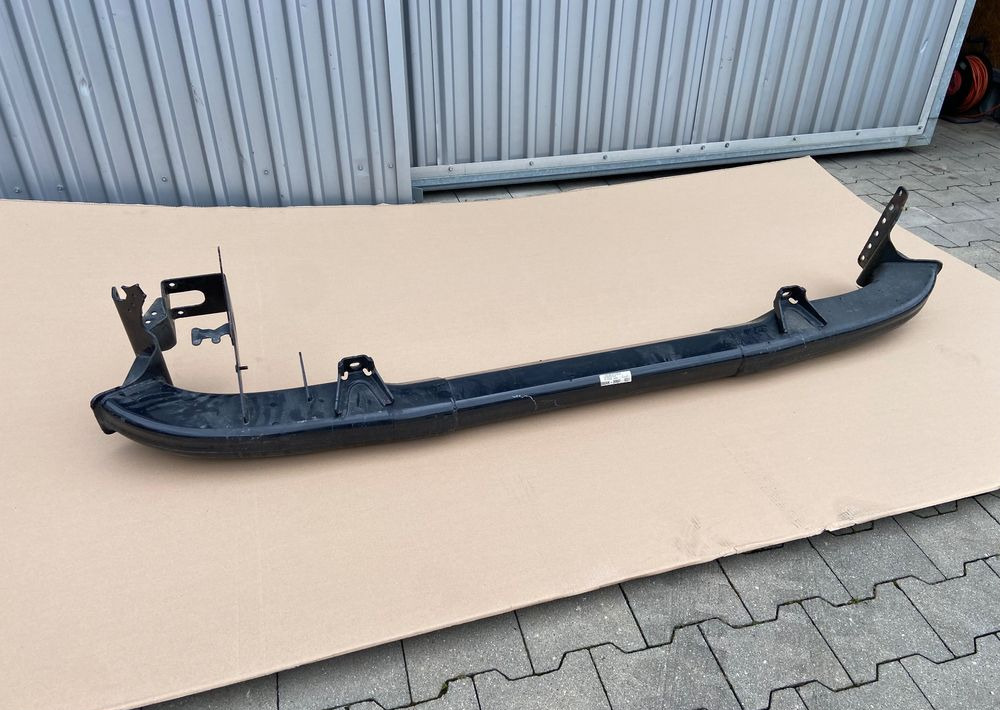 Belka przednia MAN TG3 TGX TGS nowy model zderzak - Carroceria e exterior para Camião: foto 2 Belka przednia MAN TG3 TGX TGS nowy model zderzak - Carroceria e exterior para Camião: foto 2