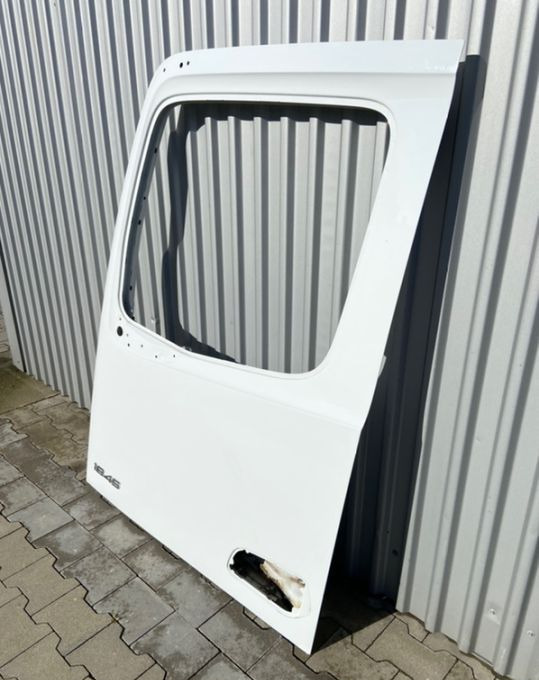 Drzwi lewe Mercedes Actros MP4 euro 6 - Porta e peças para Camião: foto 2 Drzwi lewe Mercedes Actros MP4 euro 6 - Porta e peças para Camião: foto 2