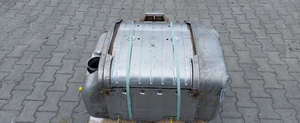 IVECO EUROCARGO EURO 6 KATALIZATOR TŁUMIK NOWY 5801833244 - Conversor catalítico para Camião: foto 5 IVECO EUROCARGO EURO 6 KATALIZATOR TŁUMIK NOWY 5801833244 - Conversor catalítico para Camião: foto 5