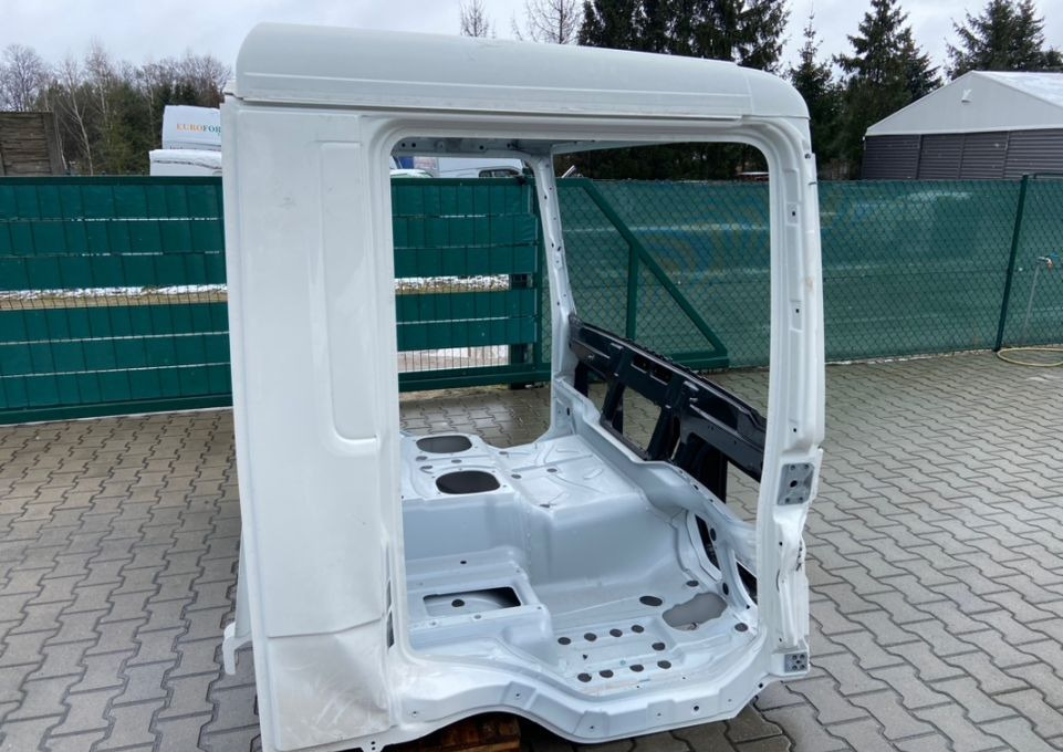 Kabina MAN TGL nowy model TGL3 2022 - Cabine para Camião: foto 5 Kabina MAN TGL nowy model TGL3 2022 - Cabine para Camião: foto 5