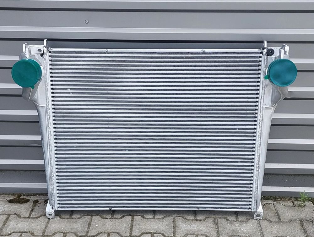 MERCEDES ACTROS MP4 CHŁODNICA POWIETRZA INTERCOOLER NOWA - Radiador para Automóvel: foto 1 MERCEDES ACTROS MP4 CHŁODNICA POWIETRZA INTERCOOLER NOWA - Radiador para Automóvel: foto 1
