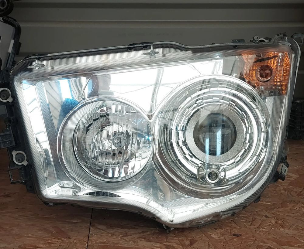 MERCEDES ANTOS AROCS LAMPA PRZEDNIA XENON - Farol dianteira para Camião: foto 1 MERCEDES ANTOS AROCS LAMPA PRZEDNIA XENON - Farol dianteira para Camião: foto 1
