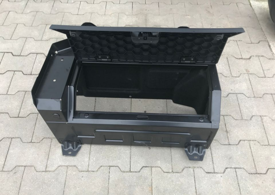 Mercedes Actros Antos schowek wewnętrzny NOWY - Cabine e interior para Camião: foto 4 Mercedes Actros Antos schowek wewnętrzny NOWY - Cabine e interior para Camião: foto 4