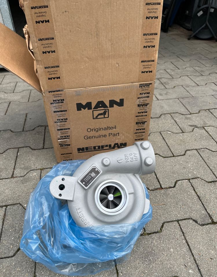 NOWA turbosprężarka MAN TGX TGS euro 6 D26 turbina - Motor para Camião: foto 1 NOWA turbosprężarka MAN TGX TGS euro 6 D26 turbina - Motor para Camião: foto 1