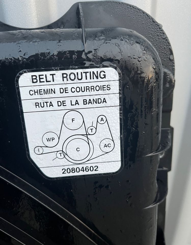 NOWY tunel chłodnicy Volvo FH5 obudowa wentylatora - Sistema de arrefecimento para Camião: foto 3 NOWY tunel chłodnicy Volvo FH5 obudowa wentylatora - Sistema de arrefecimento para Camião: foto 3