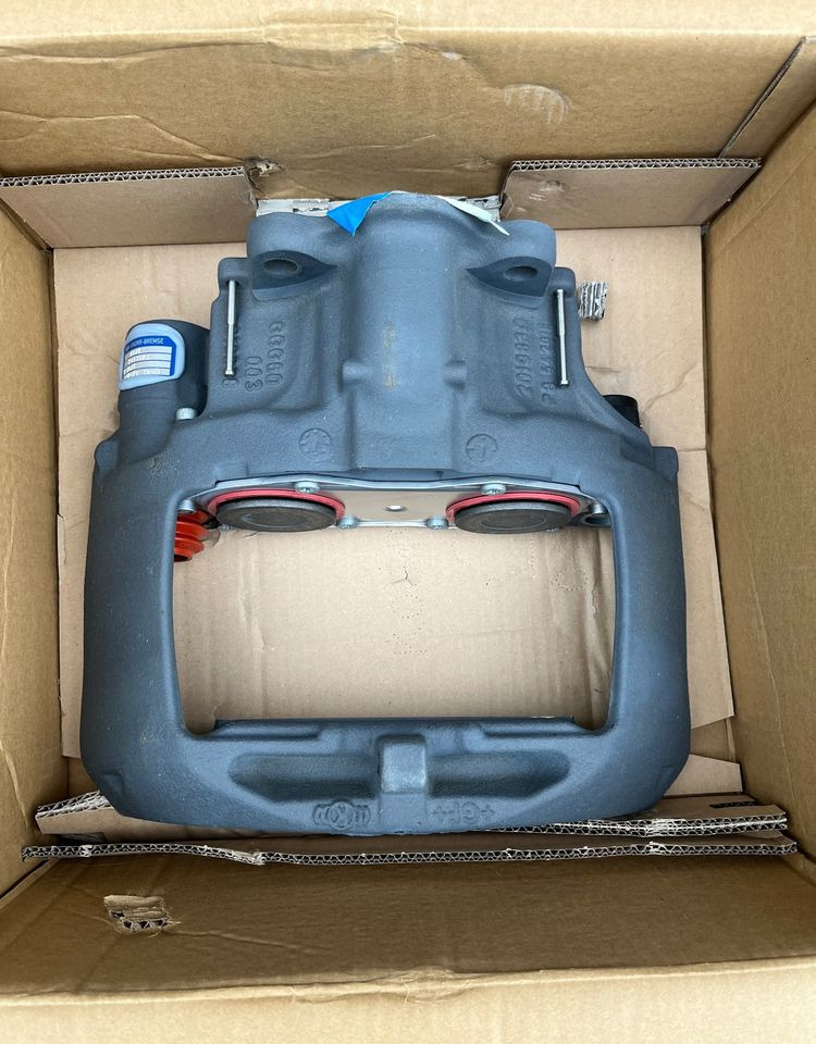 NOWY zacisk hamulcowy Knorr Bremse K013174 - Pinça de freio para Camião: foto 1 NOWY zacisk hamulcowy Knorr Bremse K013174 - Pinça de freio para Camião: foto 1