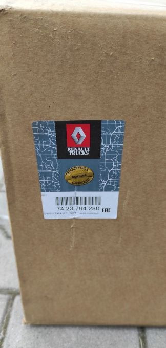 RENAULT GAMA T VOLVO FH4 MISKA OLEJOWA NOWA ORYGINAŁ 23794280 - Cárter de óleo para Camião: foto 4 RENAULT GAMA T VOLVO FH4 MISKA OLEJOWA NOWA ORYGINAŁ 23794280 - Cárter de óleo para Camião: foto 4