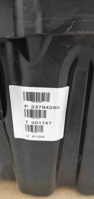 RENAULT GAMA T VOLVO FH4 MISKA OLEJOWA NOWA ORYGINAŁ 23794280 - Cárter de óleo para Camião: foto 3 RENAULT GAMA T VOLVO FH4 MISKA OLEJOWA NOWA ORYGINAŁ 23794280 - Cárter de óleo para Camião: foto 3