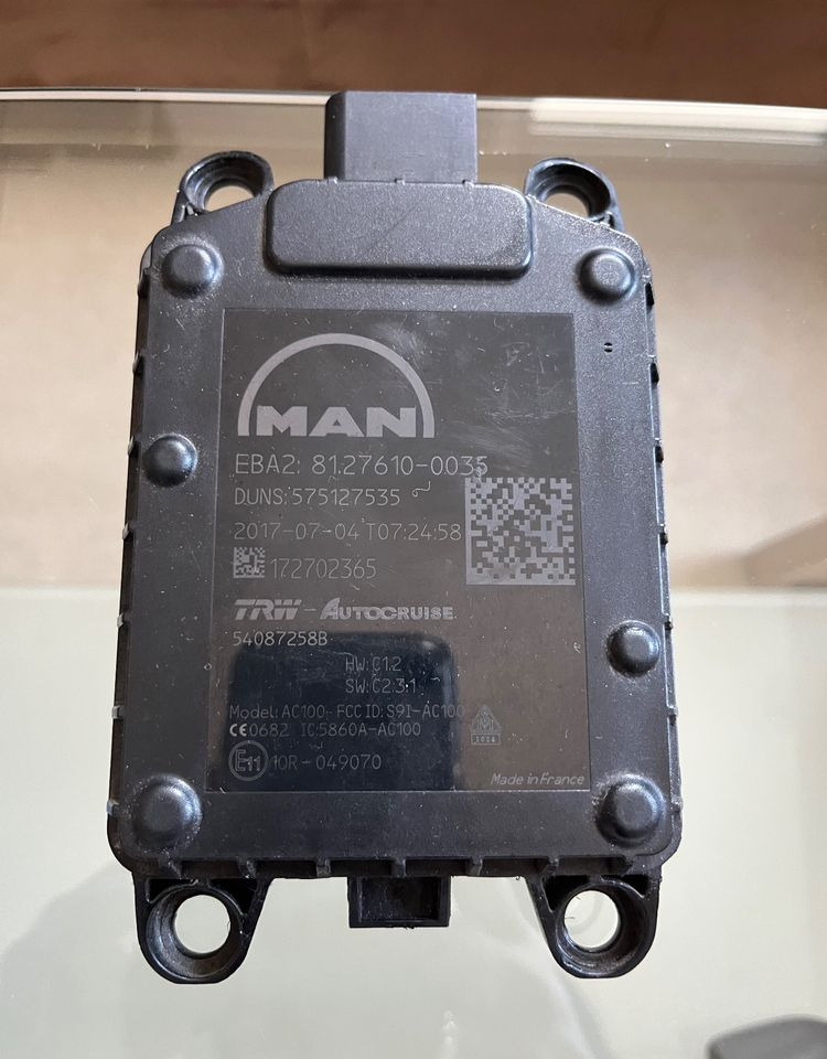 Radar MAN TGX TGS euro 6 ACC distronic - Sensor para Camião: foto 1 Radar MAN TGX TGS euro 6 ACC distronic - Sensor para Camião: foto 1