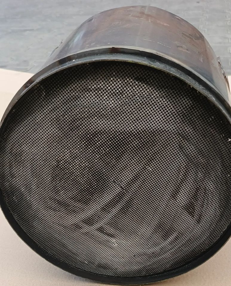 SCANIA R S FILTR CZĄSTEK STAŁYCH DPF - Sistema de escape para Camião: foto 2 SCANIA R S FILTR CZĄSTEK STAŁYCH DPF - Sistema de escape para Camião: foto 2