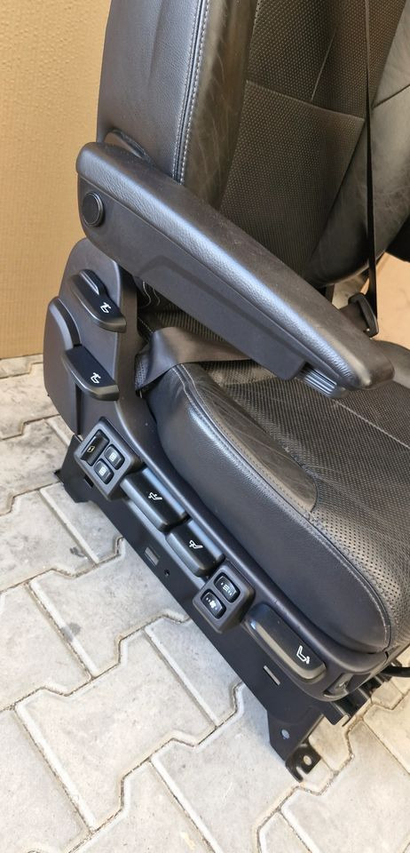 SCANIA R S FOTEL PASAŻERA FULL OPCJA SKÓRA - Banco para Camião: foto 4 SCANIA R S FOTEL PASAŻERA FULL OPCJA SKÓRA - Banco para Camião: foto 4