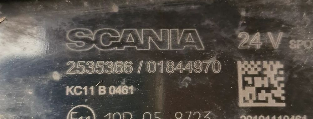 SCANIA R S HALOGEN DALEKOSIĘŻNY HALOGENY 2535366 2535367 - Iluminação para Camião: foto 2 SCANIA R S HALOGEN DALEKOSIĘŻNY HALOGENY 2535366 2535367 - Iluminação para Camião: foto 2