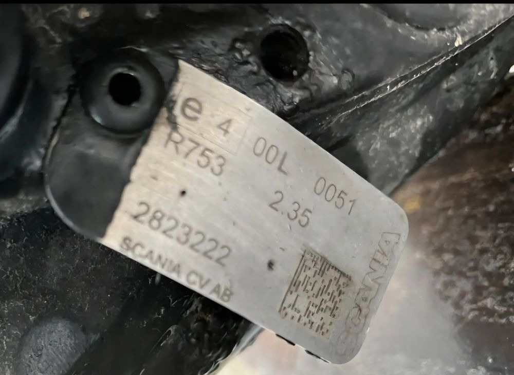 SCANIA R S MOST TYLNY KOMPLETNY DYFERENCJAŁ R753 2.35 2823222 - Eixo traseiro para Camião: foto 3 SCANIA R S MOST TYLNY KOMPLETNY DYFERENCJAŁ R753 2.35 2823222 - Eixo traseiro para Camião: foto 3