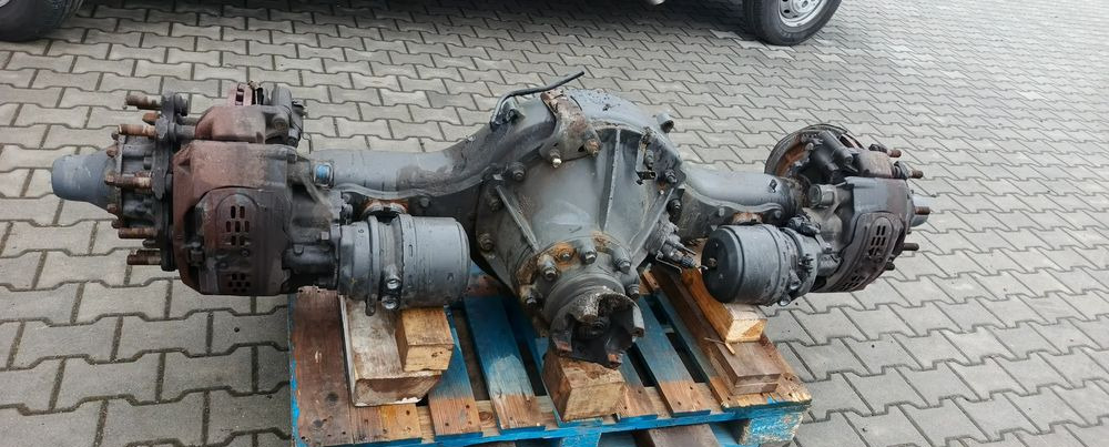 SCANIA R S MOST TYLNY KOMPLETNY DYFERENCJAŁ R780 2.59 2682603 - Eixo traseiro para Camião: foto 1 SCANIA R S MOST TYLNY KOMPLETNY DYFERENCJAŁ R780 2.59 2682603 - Eixo traseiro para Camião: foto 1