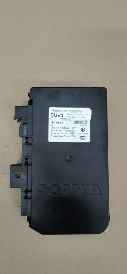 SCANIA R S STEROWNIK ŚWIATEŁ KOMPUTER CUV3 2632613 - Centralina electrónica para Camião: foto 2 SCANIA R S STEROWNIK ŚWIATEŁ KOMPUTER CUV3 2632613 - Centralina electrónica para Camião: foto 2