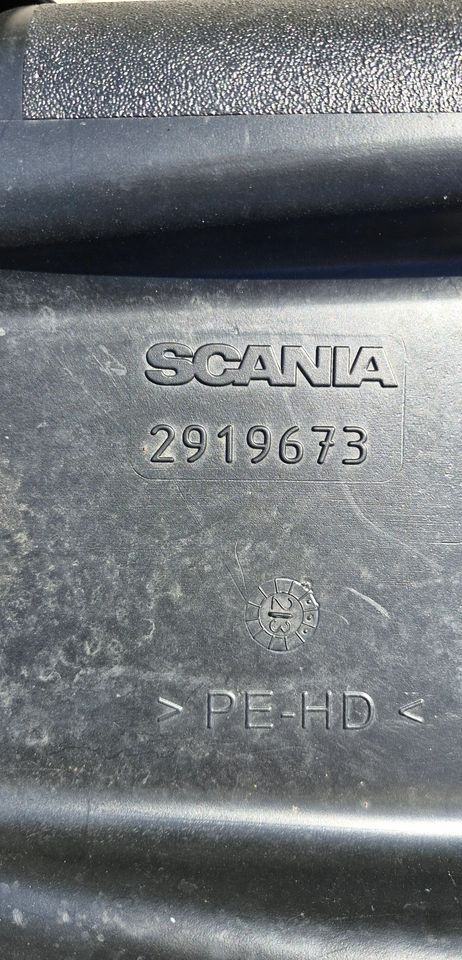 SCANIA R S ZBIORNIK ADBLUE 2919673 NOWY - Tanque para AdBlue para Camião: foto 5 SCANIA R S ZBIORNIK ADBLUE 2919673 NOWY - Tanque para AdBlue para Camião: foto 5