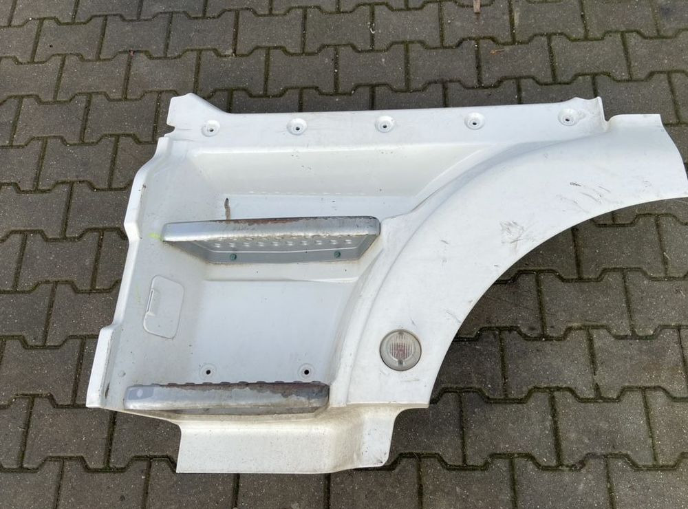 Stopnica MAN TGX euro 6 stopień schody właz - Estribo para Camião: foto 1 Stopnica MAN TGX euro 6 stopień schody właz - Estribo para Camião: foto 1