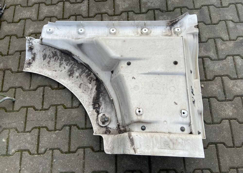 Stopnica MAN TGX euro 6 stopień schody właz - Estribo para Camião: foto 3 Stopnica MAN TGX euro 6 stopień schody właz - Estribo para Camião: foto 3