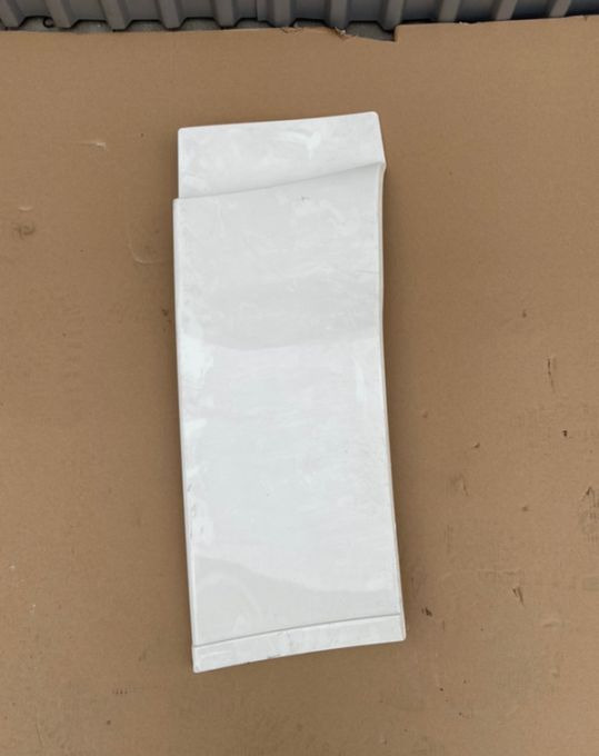 Spoiler MAN TGX XXL spojler owiewka zakabinowa - Aerodinâmica/ Aerofólio para Camião: foto 1 Spoiler MAN TGX XXL spojler owiewka zakabinowa - Aerodinâmica/ Aerofólio para Camião: foto 1