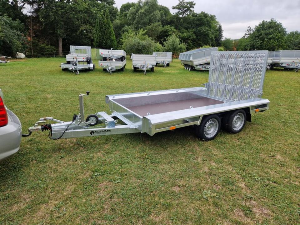 Bau- Maschinentransporte 2,7t Minibagger PKW-Anhänger - Reboque porta máquinas: foto 1 Bau- Maschinentransporte 2,7t Minibagger PKW-Anhänger - Reboque porta máquinas: foto 1