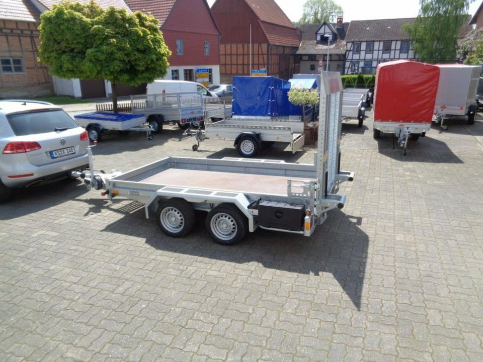Böckmann PKW-Anhänger, Baumaschinentransporter, 2,7 to. 100 km/h - Reboque porta máquinas: foto 3 Böckmann PKW-Anhänger, Baumaschinentransporter, 2,7 to. 100 km/h - Reboque porta máquinas: foto 3