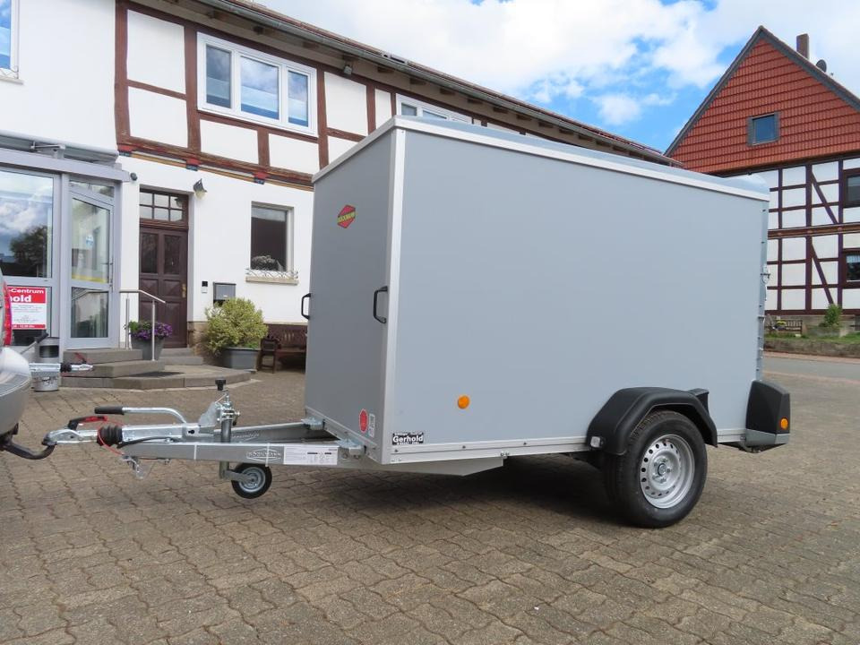 Böckmann PKW-Anhänger Koffer KT2513/135 F Tür-Rampekombination - Reboque furgão: foto 3 Böckmann PKW-Anhänger Koffer KT2513/135 F Tür-Rampekombination - Reboque furgão: foto 3