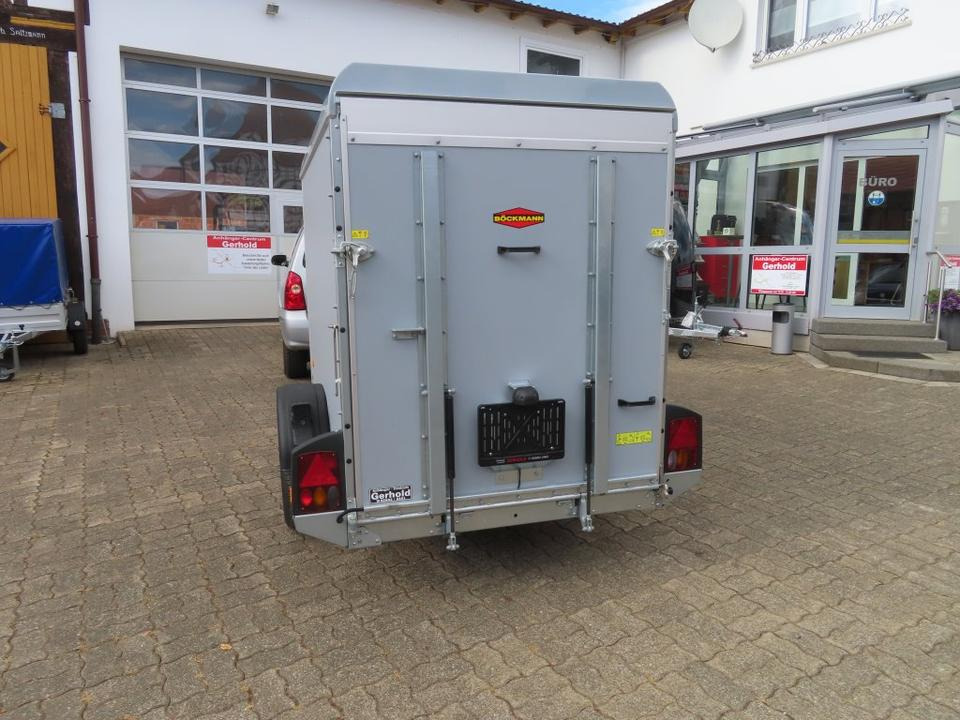 Böckmann PKW-Anhänger Koffer KT2513/135 F Tür-Rampekombination - Reboque furgão: foto 5 Böckmann PKW-Anhänger Koffer KT2513/135 F Tür-Rampekombination - Reboque furgão: foto 5