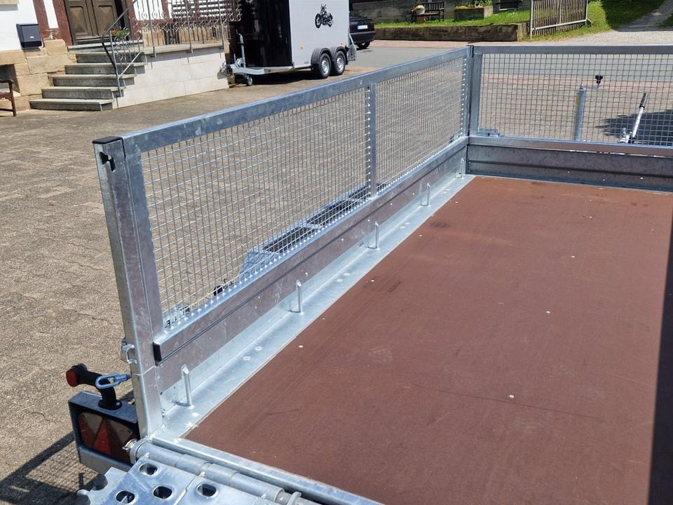 Böckmann PKW-Anhänger Maschinentransporter Gitteraufsatz 3,5t - Reboque porta máquinas: foto 4 Böckmann PKW-Anhänger Maschinentransporter Gitteraufsatz 3,5t - Reboque porta máquinas: foto 4