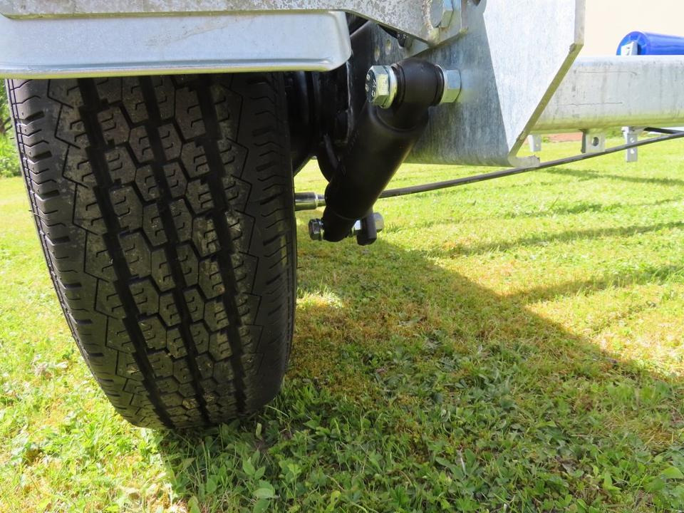 Reboque para barco Böckmann TPV, PKW Anhänger, Bootstrailer, 3,5 to. Winde, 100 km/h: foto 6 Reboque para barco Böckmann TPV, PKW Anhänger, Bootstrailer, 3,5 to. Winde, 100 km/h: foto 6