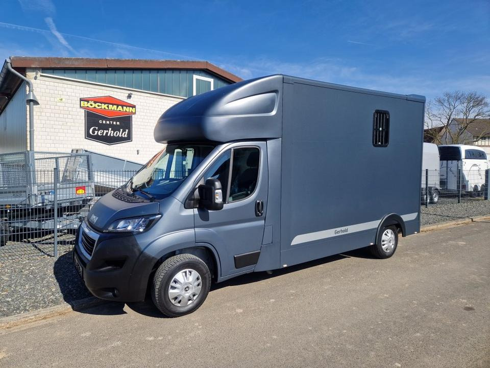 MSG Stablehopper Pferdetransporter Pferdeanhänger Böckmann - Camião de transporte de cavalos: foto 2 MSG Stablehopper Pferdetransporter Pferdeanhänger Böckmann - Camião de transporte de cavalos: foto 2