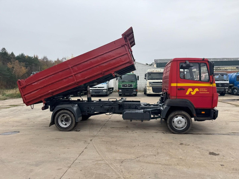 Mercedes-Benz SK 814 (FULL STEEL SUSPENSION / MANUAL GEARBOX / 3-SIDE TIPPER) - Camião basculante: foto 4 Mercedes-Benz SK 814 (FULL STEEL SUSPENSION / MANUAL GEARBOX / 3-SIDE TIPPER) - Camião basculante: foto 4