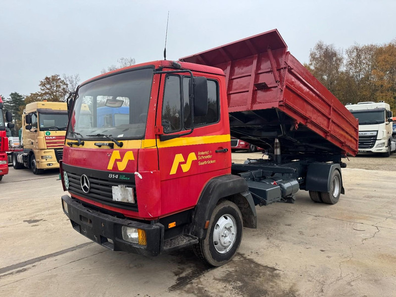 Mercedes-Benz SK 814 (FULL STEEL SUSPENSION / MANUAL GEARBOX / 3-SIDE TIPPER) - Camião basculante: foto 1 Mercedes-Benz SK 814 (FULL STEEL SUSPENSION / MANUAL GEARBOX / 3-SIDE TIPPER) - Camião basculante: foto 1