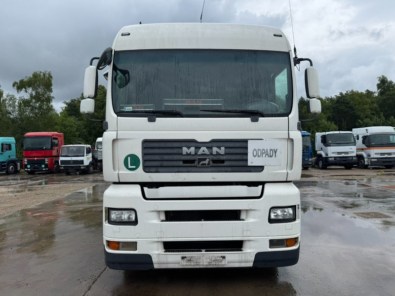 MAN TGA 18.440 (MANUAL GEARBOX / BOITE MANUELLE) - Tractor: foto 2 MAN TGA 18.440 (MANUAL GEARBOX / BOITE MANUELLE) - Tractor: foto 2
