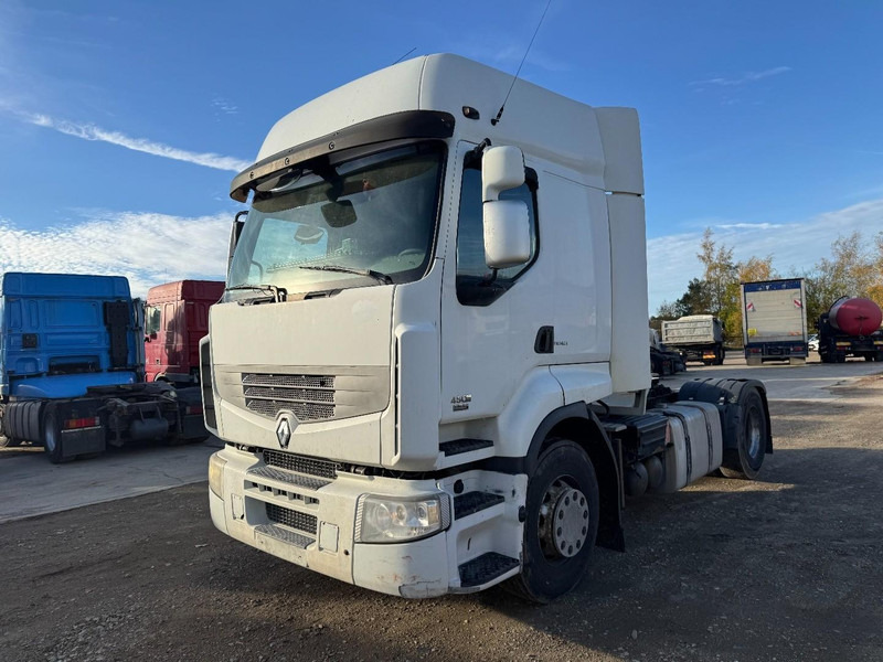 Renault Premium 450 DXI (MANUAL GEARBOX / BOITE MANUELLE) - Tractor: foto 1 Renault Premium 450 DXI (MANUAL GEARBOX / BOITE MANUELLE) - Tractor: foto 1